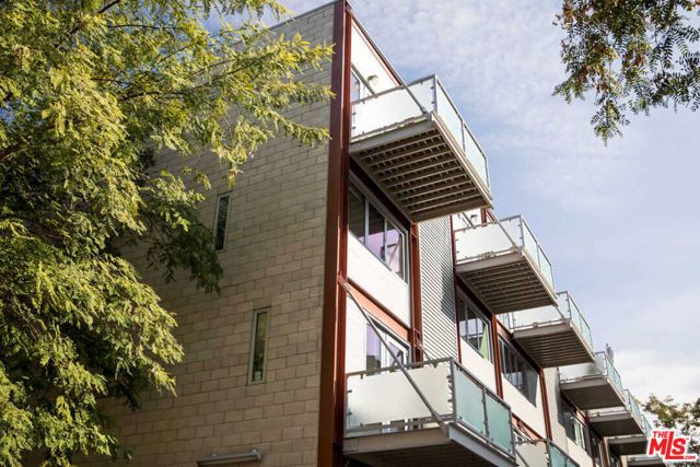 3450 Cahuenga Boulevard 601, Los Angeles, CA 90068