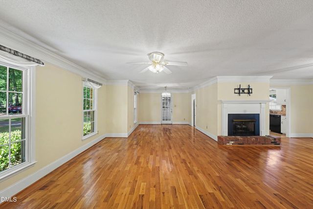 902 Knight Drive, Durham, NC 27712
