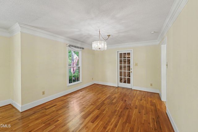 902 Knight Drive, Durham, NC 27712