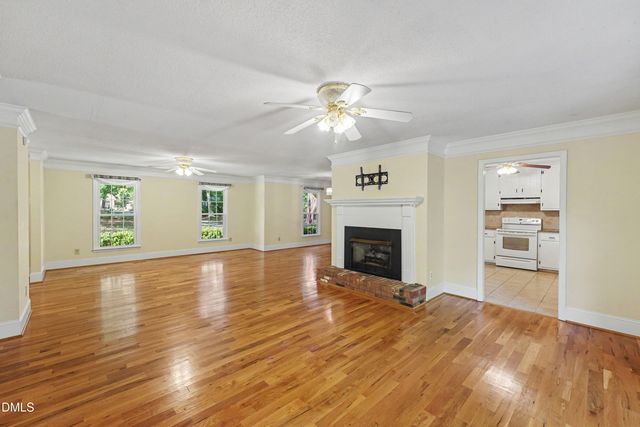902 Knight Drive, Durham, NC 27712