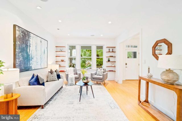 4922 9TH ST NW, Washington, DC 20011