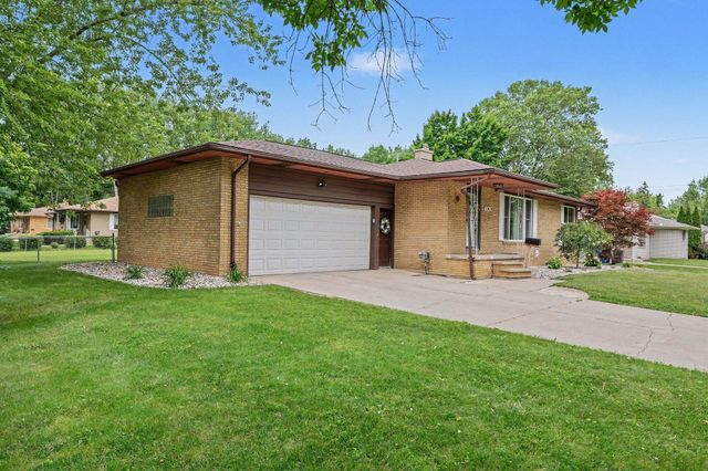 1501 N Dewitt Street, Bay City, MI 48706