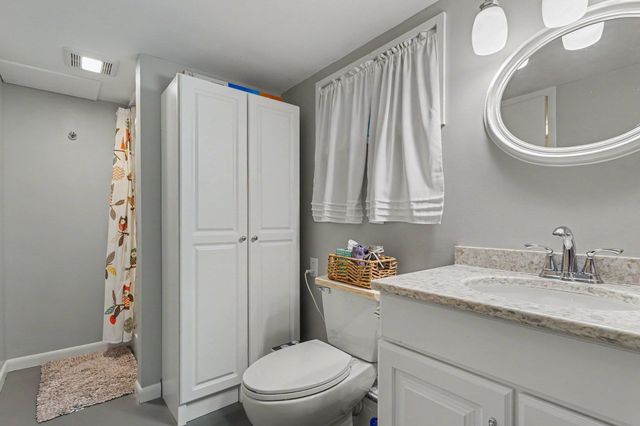 1501 N Dewitt Street, Bay City, MI 48706