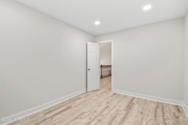 38 Des Moines Court, Tinton Falls, NJ 07712