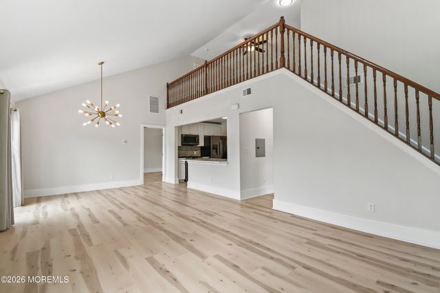 38 Des Moines Court, Tinton Falls, NJ 07712
