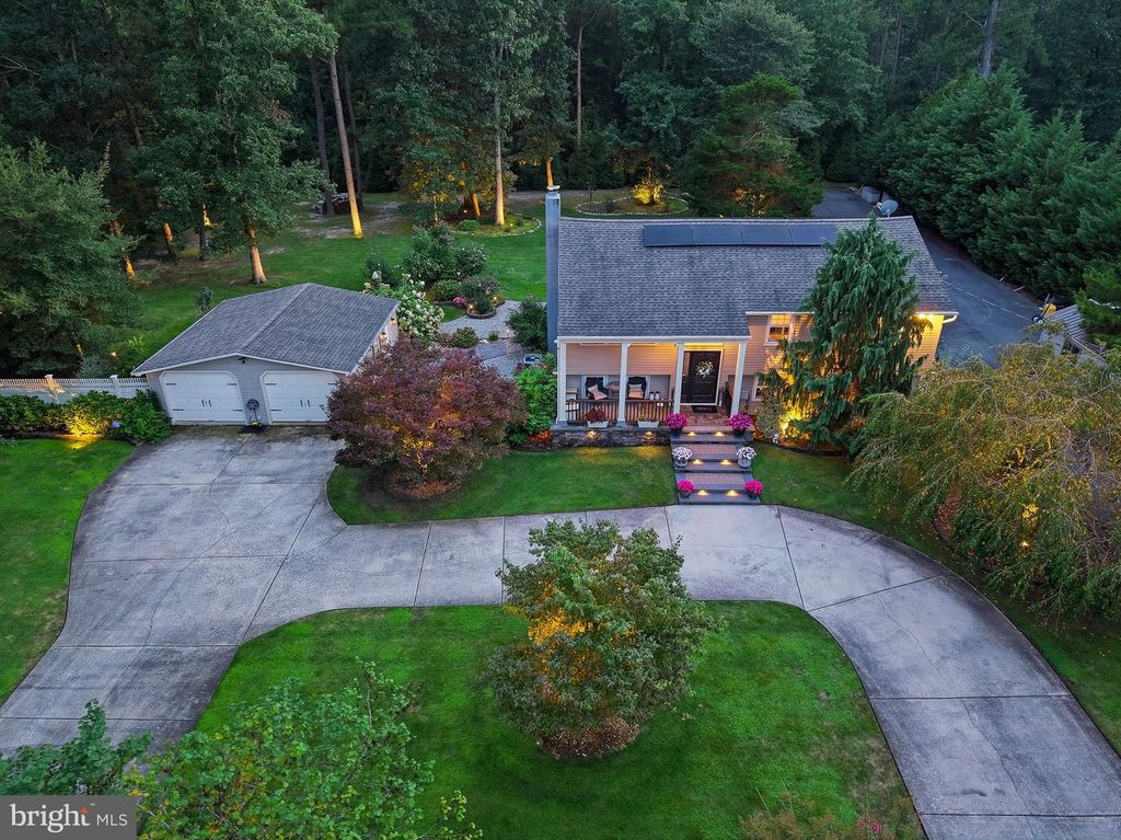 211 CAHNT AVE, BERLIN, NJ 08009 — exterior