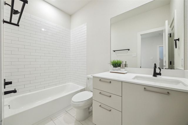 3911C Tulane Street, Houston, TX 77018