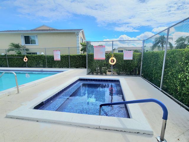 224 Foxtail Drive F, Greenacres, FL 33415