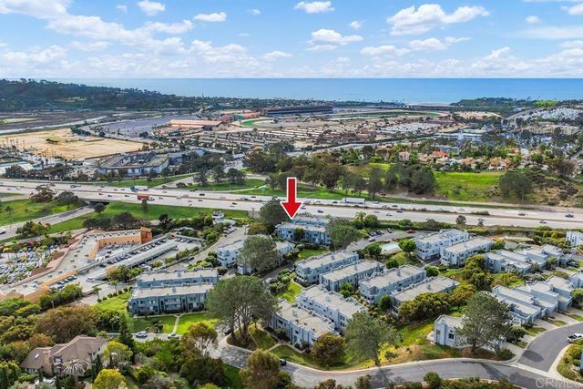 853 America Way, Del Mar, CA 92014