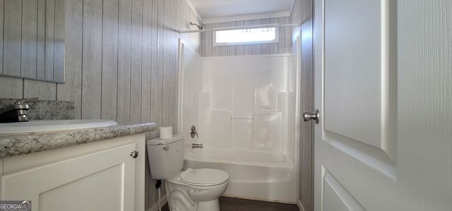 2220 O W Adams, Dewy Rose, GA 30634