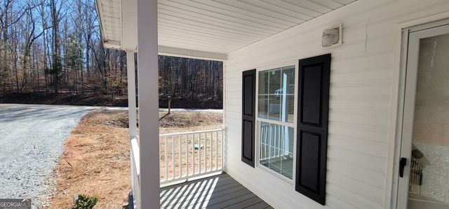 2220 O W Adams, Dewy Rose, GA 30634