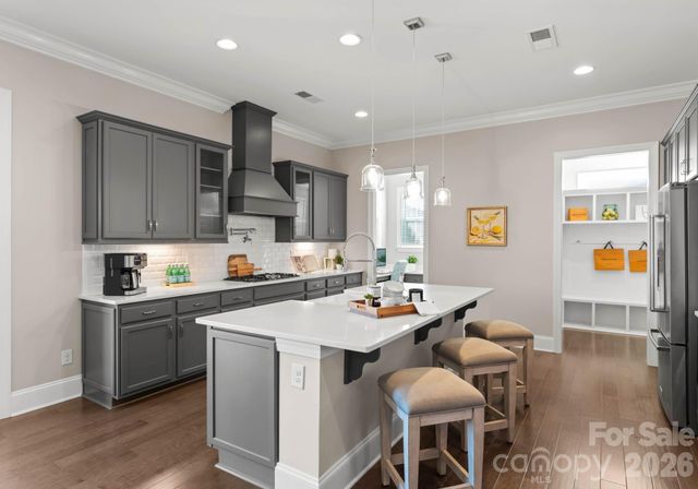 1053 Harlow's Crossing Drive, Matthews, NC 28104