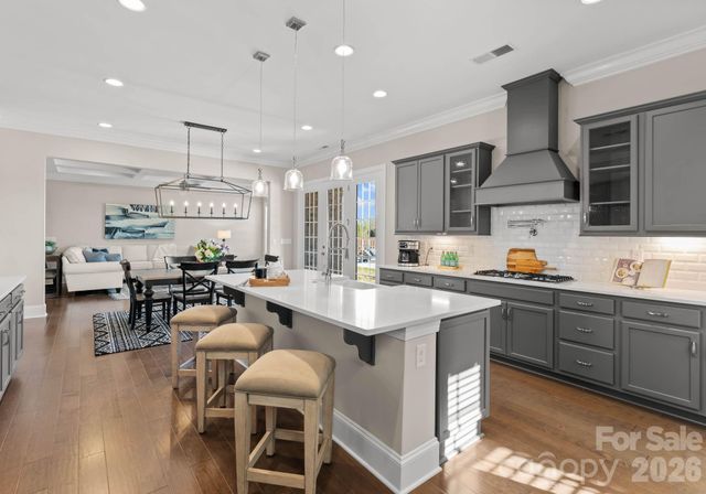 1053 Harlow's Crossing Drive, Matthews, NC 28104