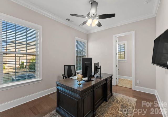 1053 Harlow's Crossing Drive, Matthews, NC 28104