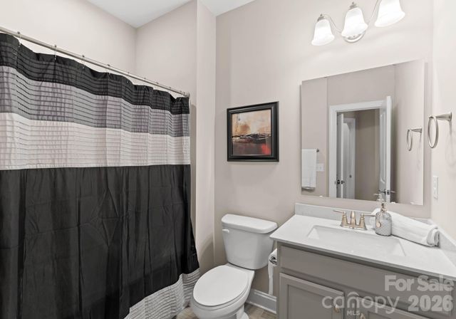 1053 Harlow's Crossing Drive, Matthews, NC 28104