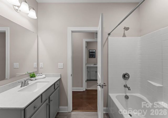 1053 Harlow's Crossing Drive, Matthews, NC 28104