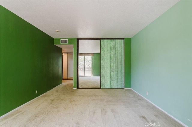 750 S Spaulding Avenue 215, Los Angeles, CA 90036