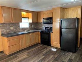 1718 W Dumble Street 13, Alvin, TX 77511