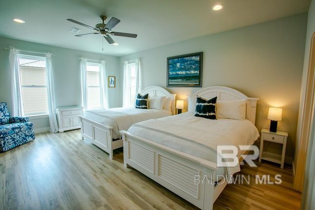 588 E Beach Boulevard D, Gulf Shores, AL 36561