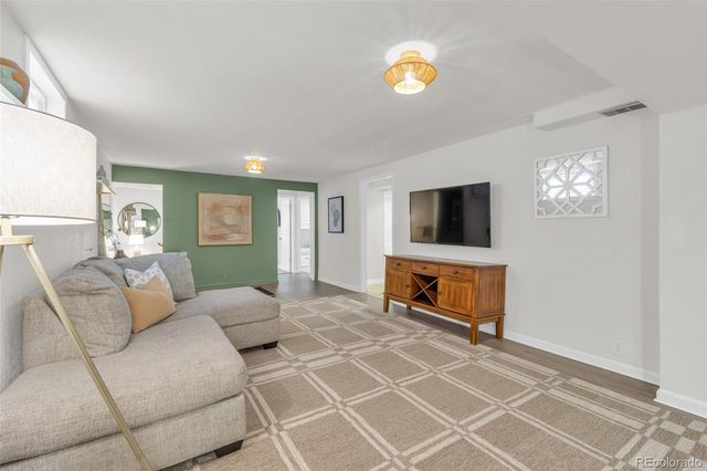 3112 W Layton Avenue, Englewood, CO 80110