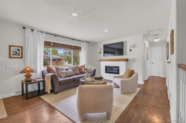 3112 W Layton Avenue, Englewood, CO 80110