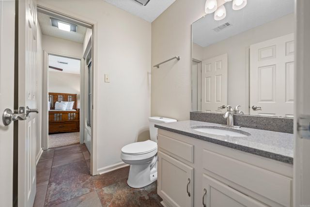 5371 Central Ave, Unit 6J, Hot Springs, AR 71913