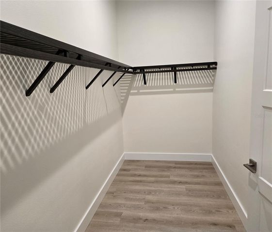 106 LAKE DRIVE, Oviedo, FL 32765