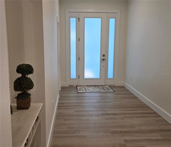 106 LAKE DRIVE, Oviedo, FL 32765