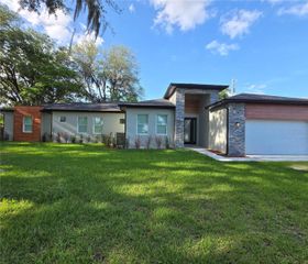 106 LAKE DRIVE, Oviedo, FL 32765