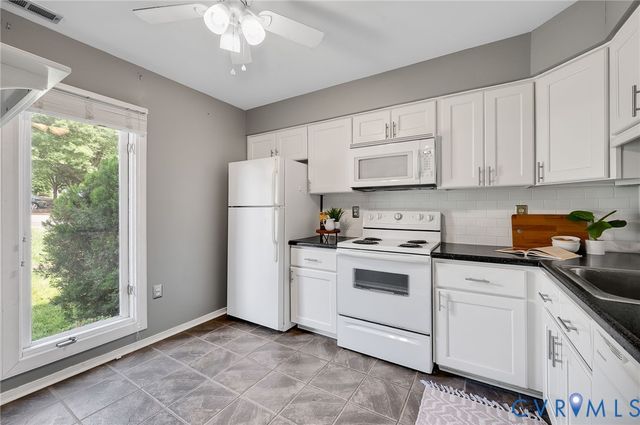 14723 Beacon Hill Ct, Midlothian, VA 23112