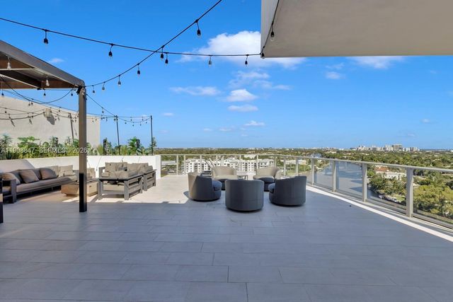1180 N Federal Hwy Ph-1602 PH-1602, Fort Lauderdale, FL 33304