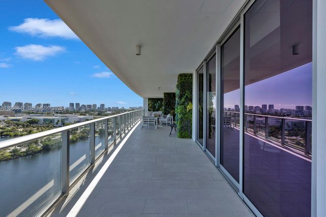 1180 N Federal Hwy Ph-1602 PH-1602, Fort Lauderdale, FL 33304