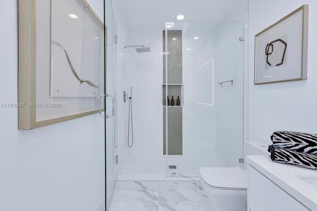 1180 N Federal Hwy Ph-1602 PH-1602, Fort Lauderdale, FL 33304