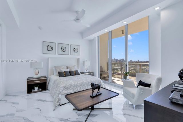 1180 N Federal Hwy Ph-1602 PH-1602, Fort Lauderdale, FL 33304