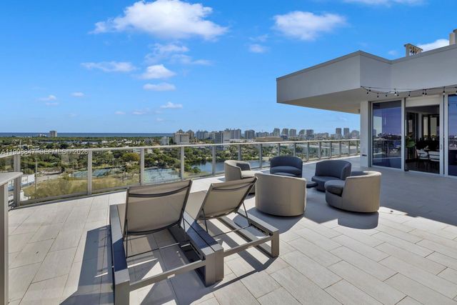 1180 N Federal Hwy Ph-1602 PH-1602, Fort Lauderdale, FL 33304