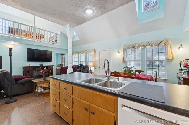 116565 S 4213 Road, Eufaula, OK 74432