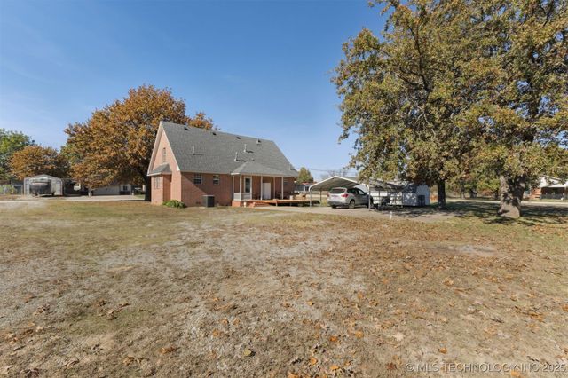 116565 S 4213 Road, Eufaula, OK 74432