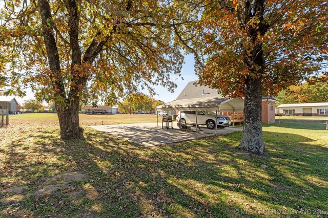 116565 S 4213 Road, Eufaula, OK 74432