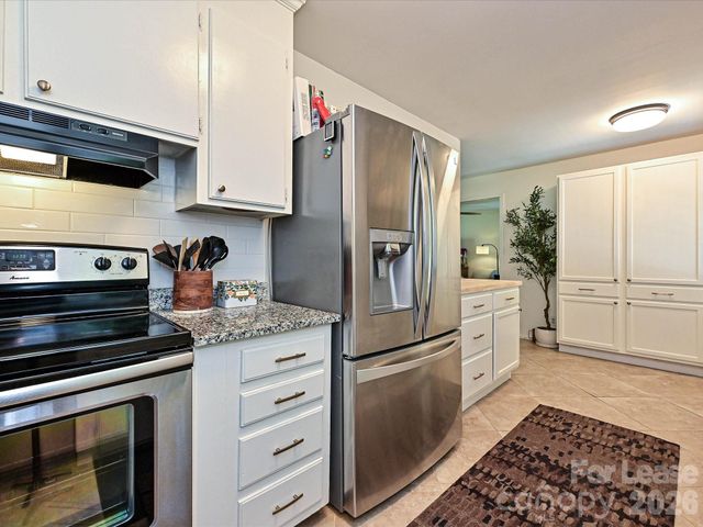 4730 Crestmont Drive, Charlotte, NC 28205