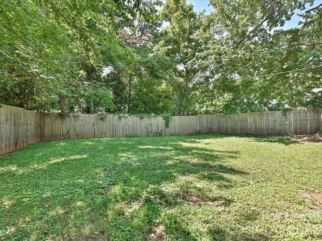 4730 Crestmont Drive, Charlotte, NC 28205