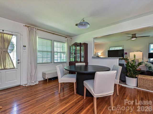 4730 Crestmont Drive, Charlotte, NC 28205