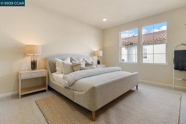 31 Picasso Ct, Pleasant Hill, CA 94523