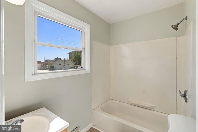 22 S ENSIGN DR, Little Egg Harbor Twp, NJ 08087