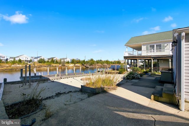22 S ENSIGN DR, Little Egg Harbor Twp, NJ 08087