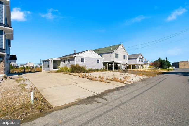 22 S ENSIGN DR, Little Egg Harbor Twp, NJ 08087