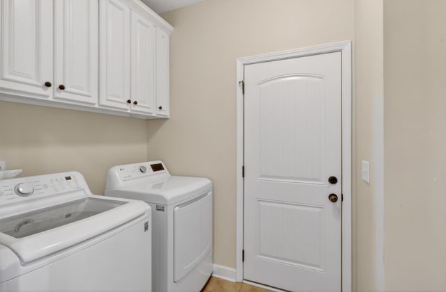 233 Waldron View Dr, Murfreesboro, TN 37130