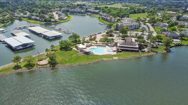 12500 Melville Drive 231 C, Montgomery, TX 77356