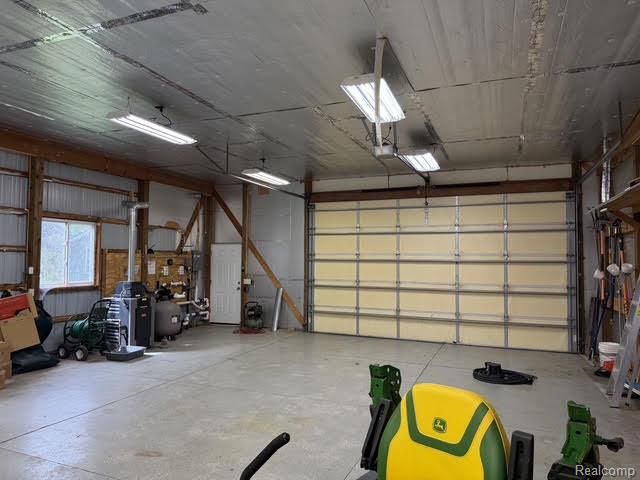 3595 Davison Lake Road, Brandon Charter Township, MI 48462