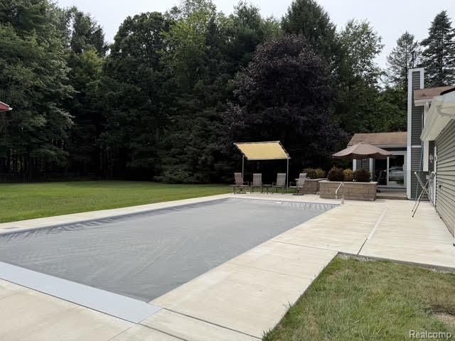 3595 Davison Lake Road, Brandon Charter Township, MI 48462