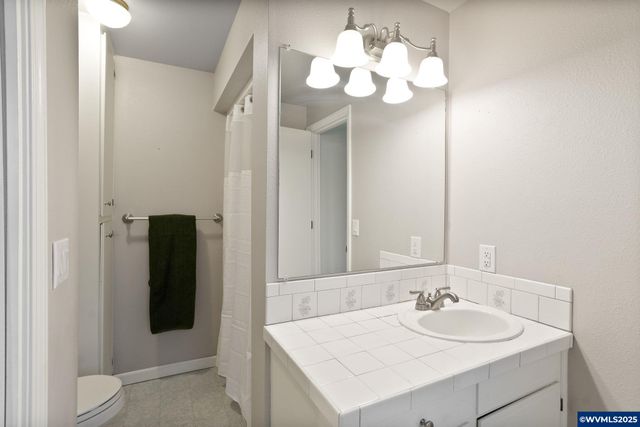 1027 Terrace Dr NW Dr NW, Salem, OR 97304